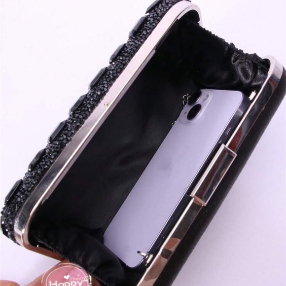 💎 Jewel Encrusted Purse 💎 - Picture 3 of 6